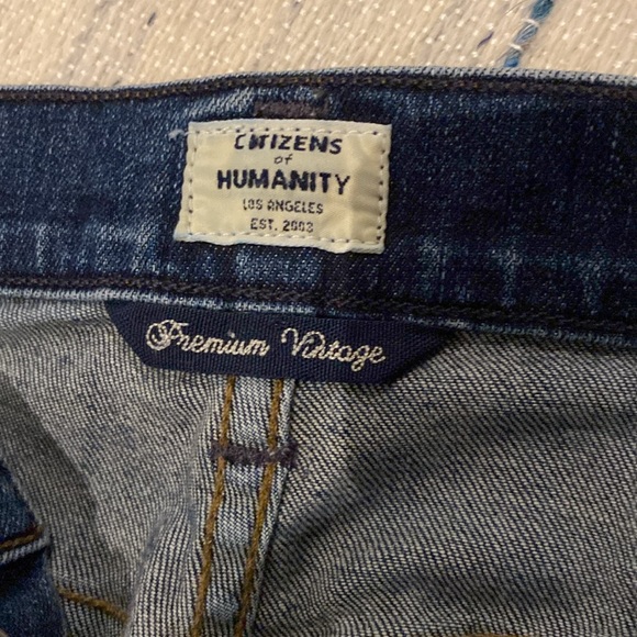 Citizens of Humanity 'The Elsa" Jean - Picture 2 of 3